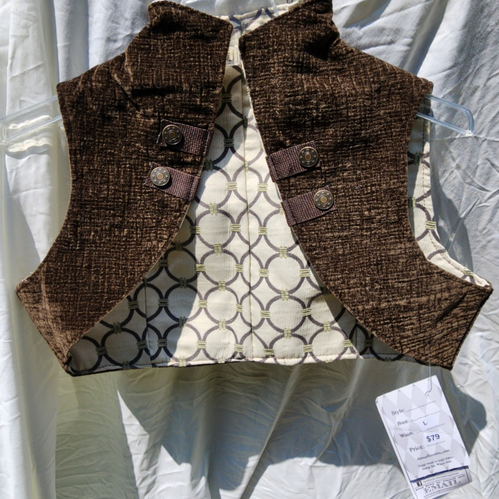 DITD Cropped Brown Textured Vest with Geometric Lining